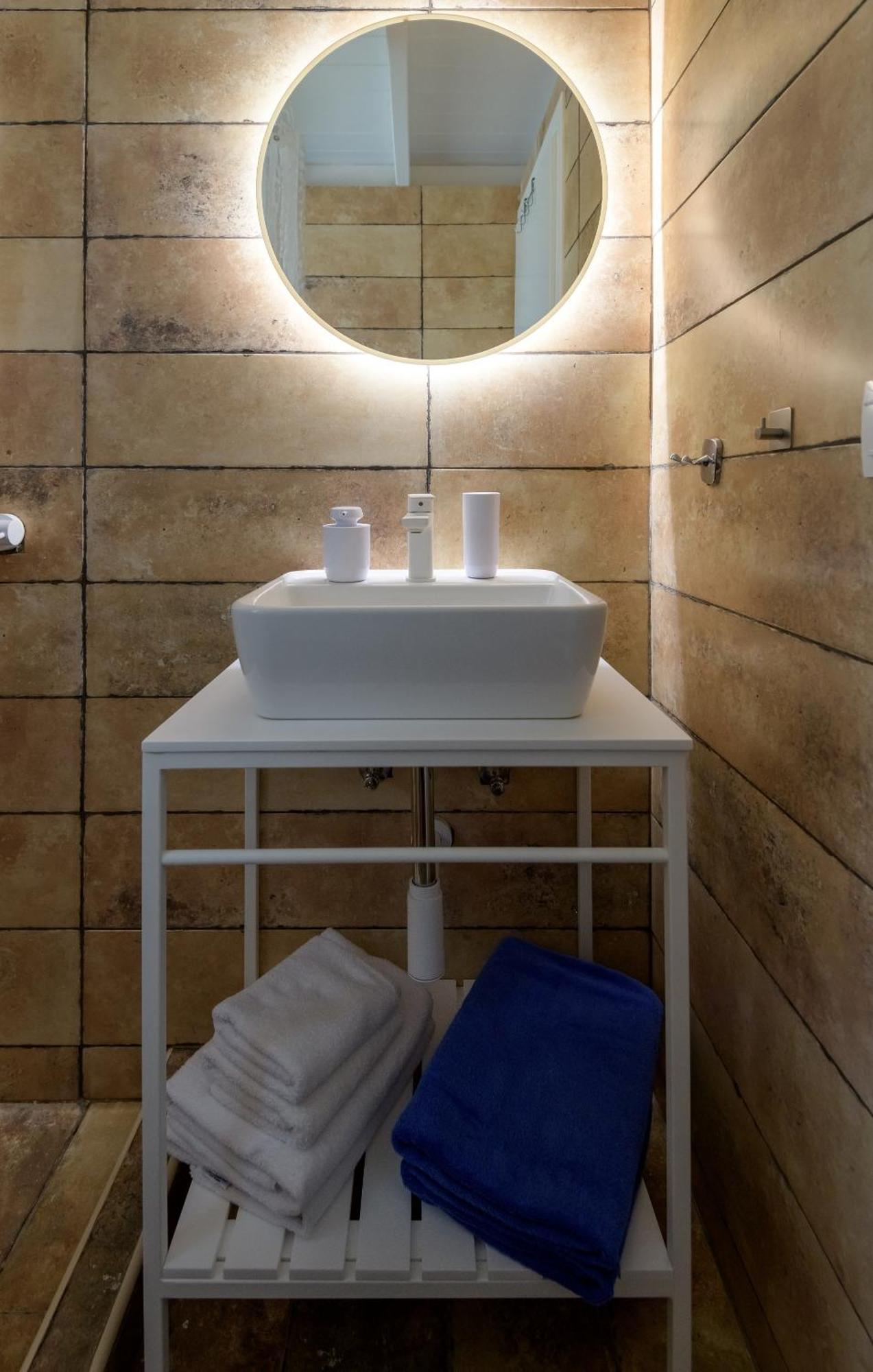 Asteria Pearl Villa 2 With Rooftop Jacuzzi Tigkaki  Exterior photo